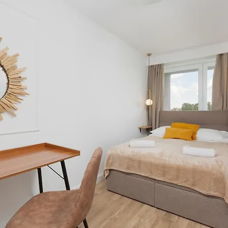Metro Marymont By Renters Apartman *