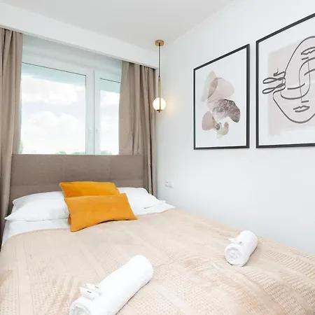Metro Marymont By Renters Apartment Warsaw
