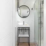 Metro Marymont By Renters * ワルシャワ